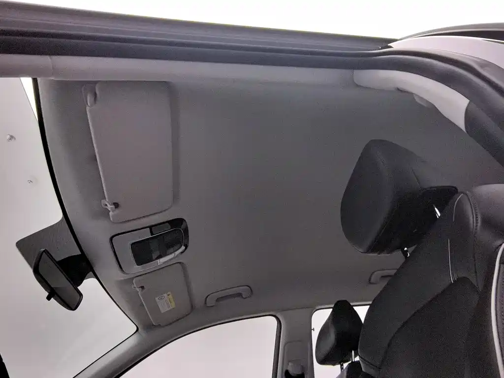 Hyundai ix35 — фото 14