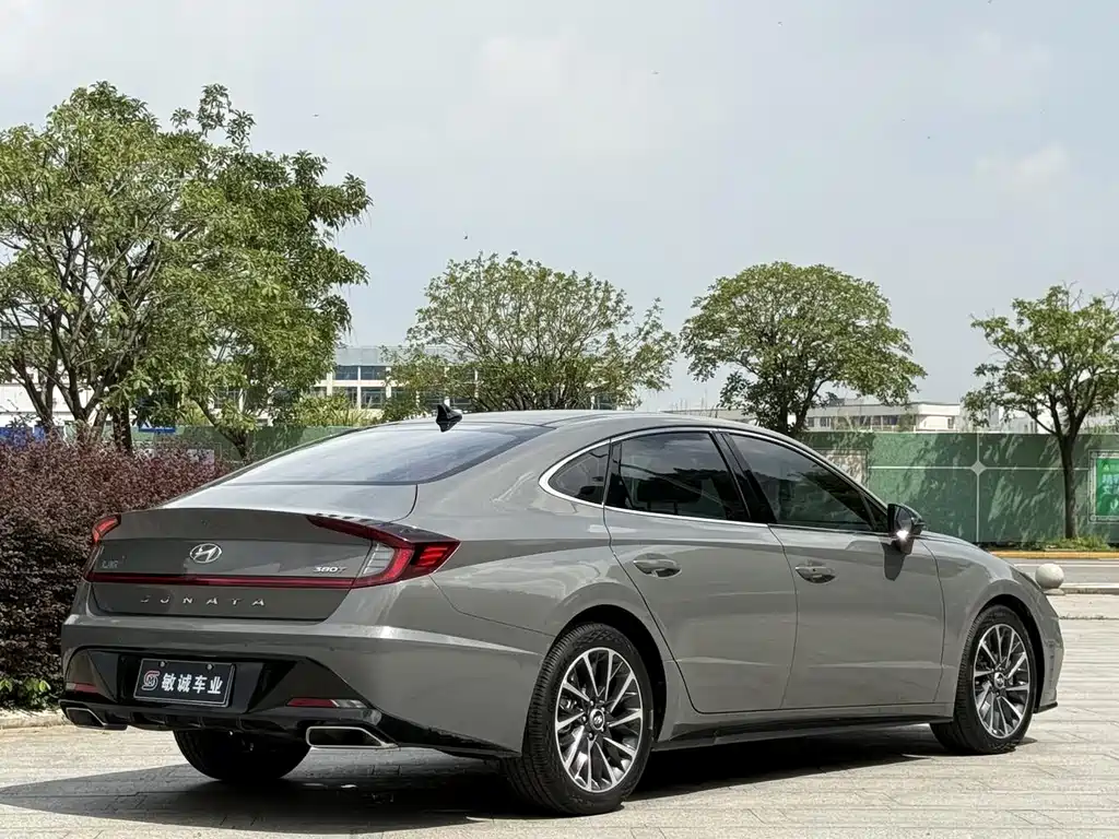 Hyundai Sonata — фото 4