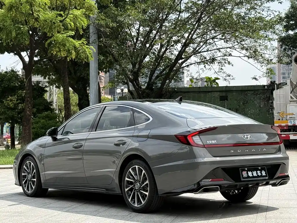 Hyundai Sonata — фото 6
