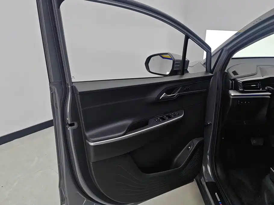 Hyundai Custo — фото 7