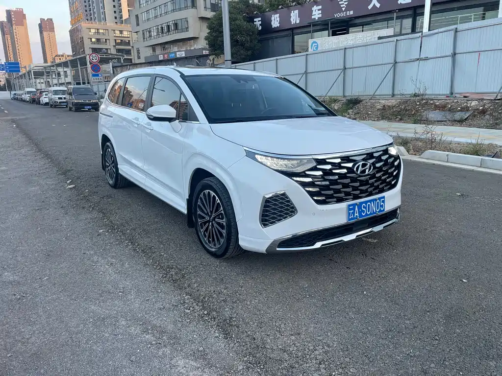 Hyundai Custo — фото 3