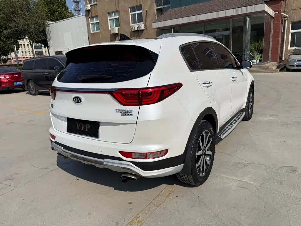 Kia KX5 — фото 11