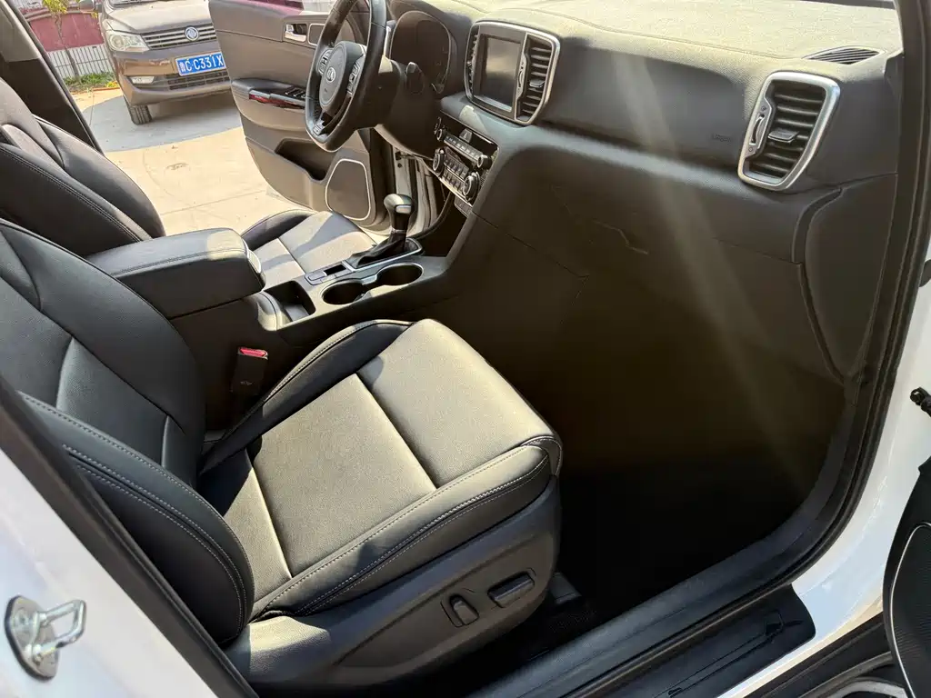 Kia KX5 — фото 6