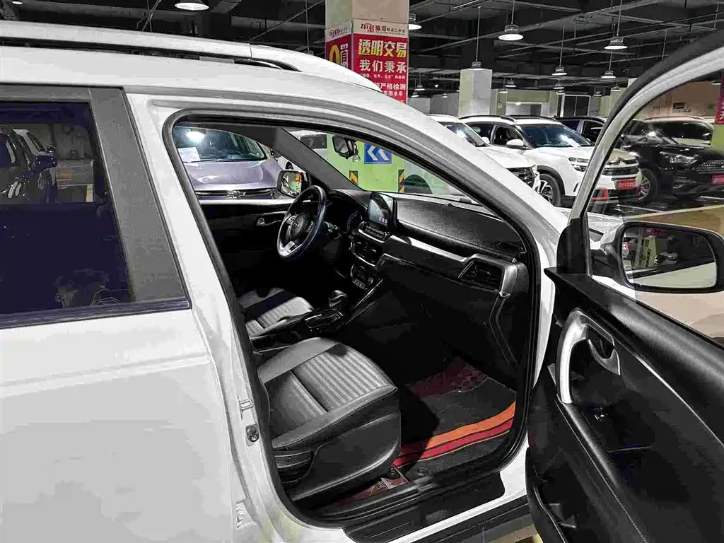 Kia Sportage — фото 6