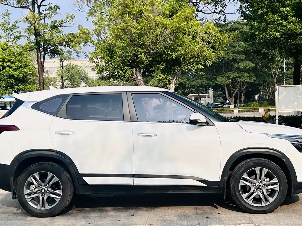 Kia KX3 — фото 4