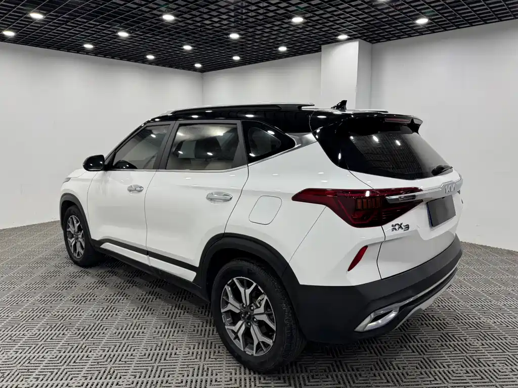Kia KX3 — фото 9
