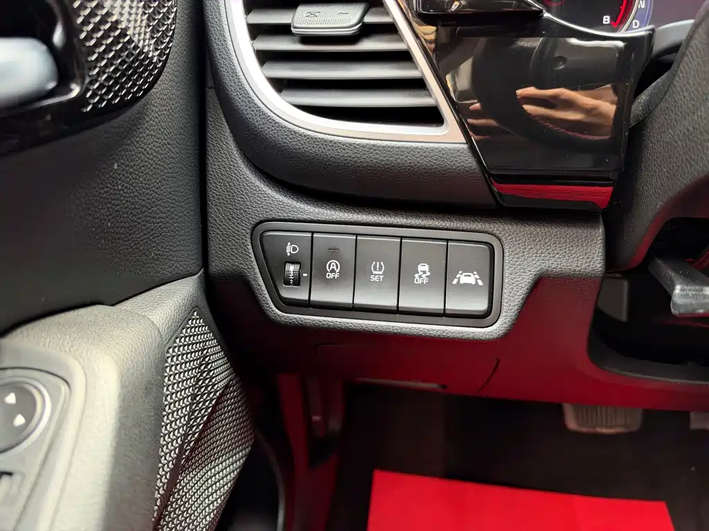 Kia KX3 — фото 13