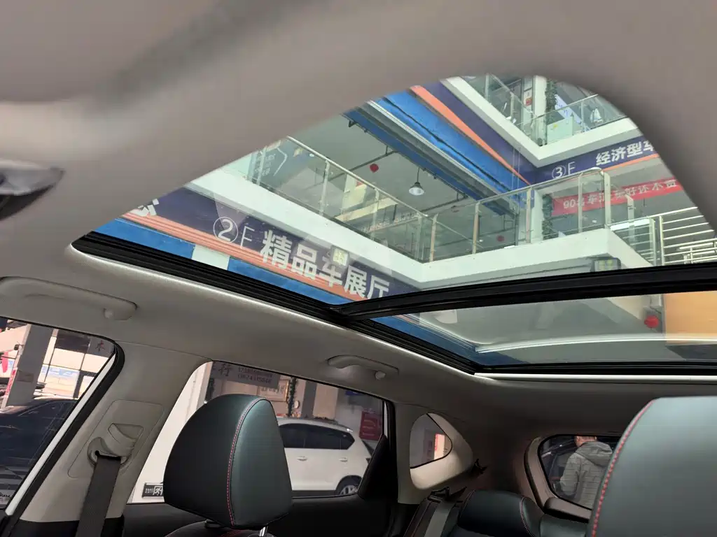 Kia KX3 — фото 15