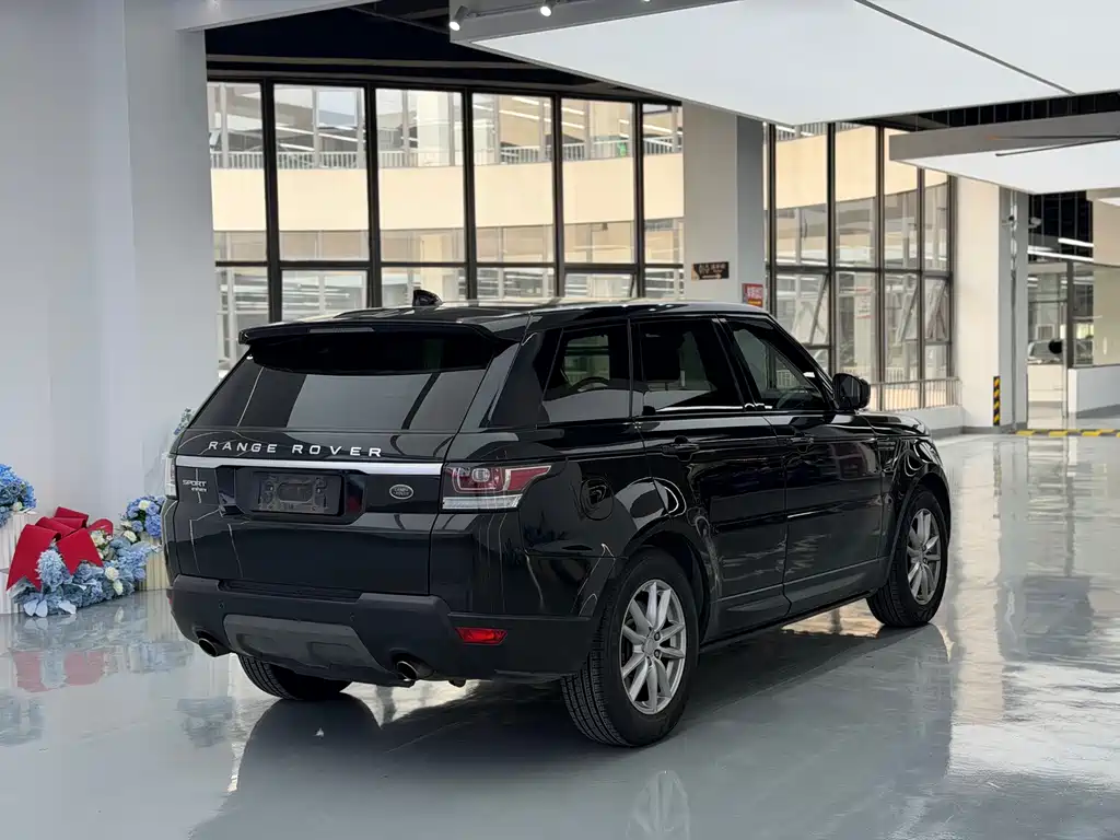Land Rover Sport — фото 13