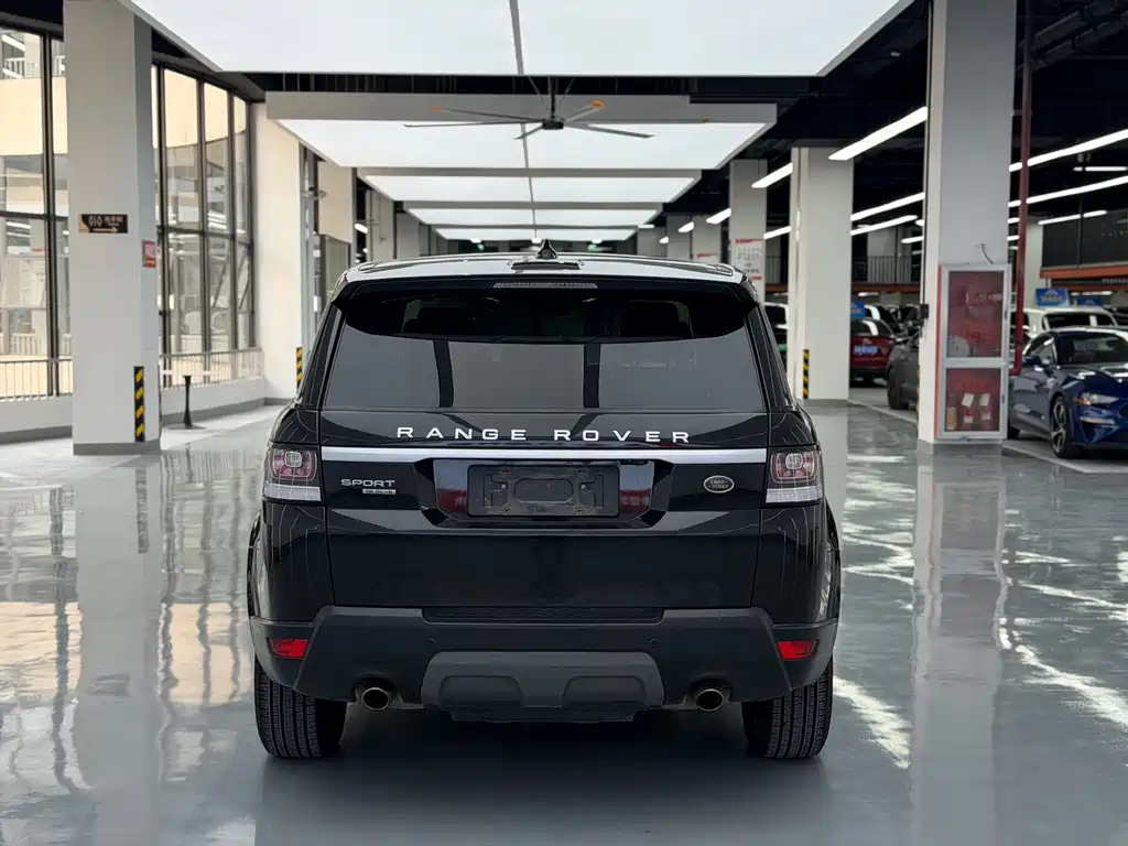 Land Rover Sport — фото 14