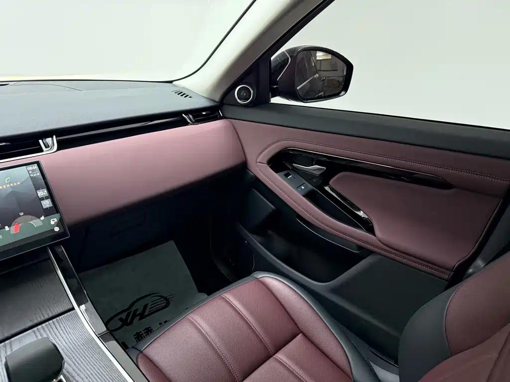 Land Rover Evoque — фото 11