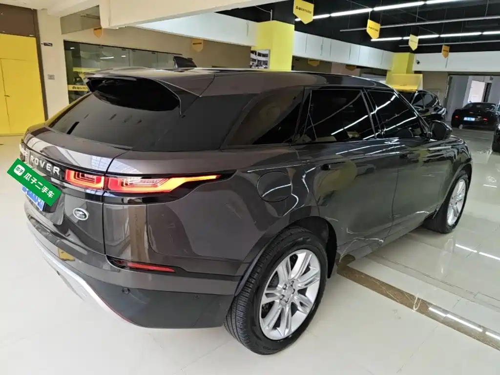 Land Rover Velar — фото 7