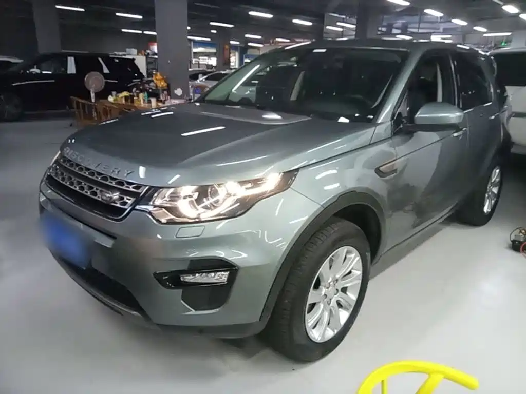 Land Rover Discovery Sport — фото 2