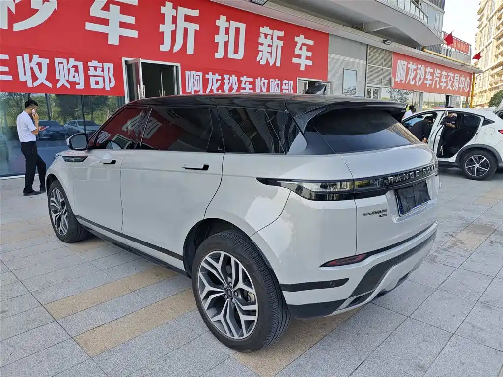 Land Rover Evoque — фото 6