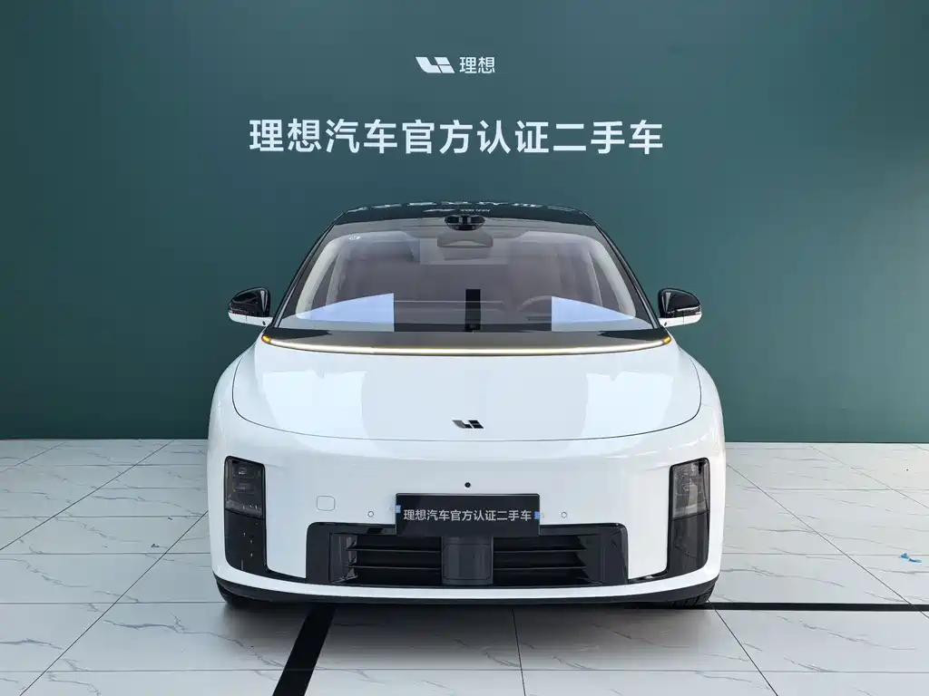 Li Auto Li i8 — фото 2