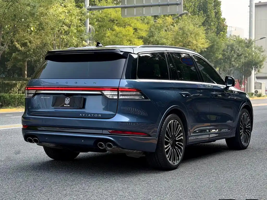 Lincoln Aviator — фото 4