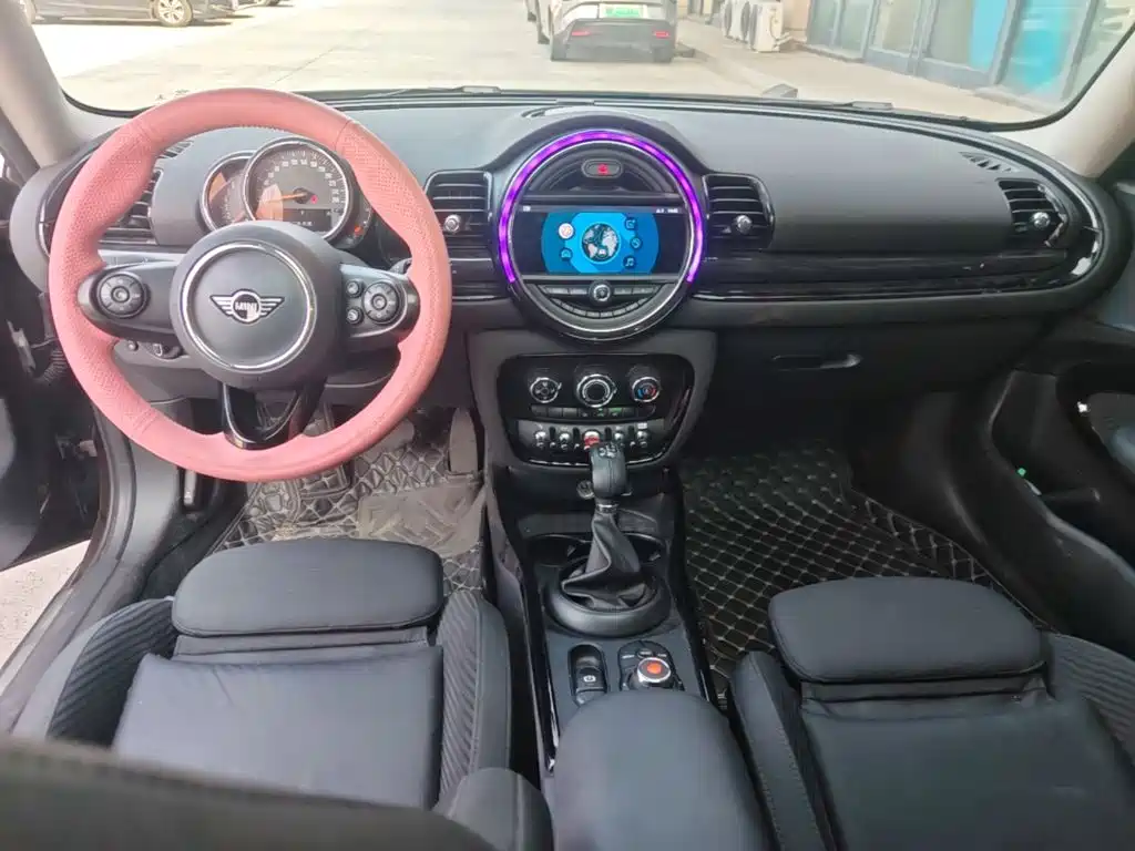 MINI Mini Clubman — фото 10