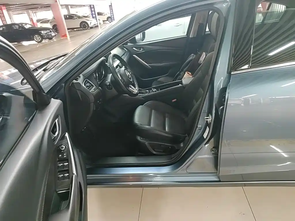 Mazda Atenza — фото 15