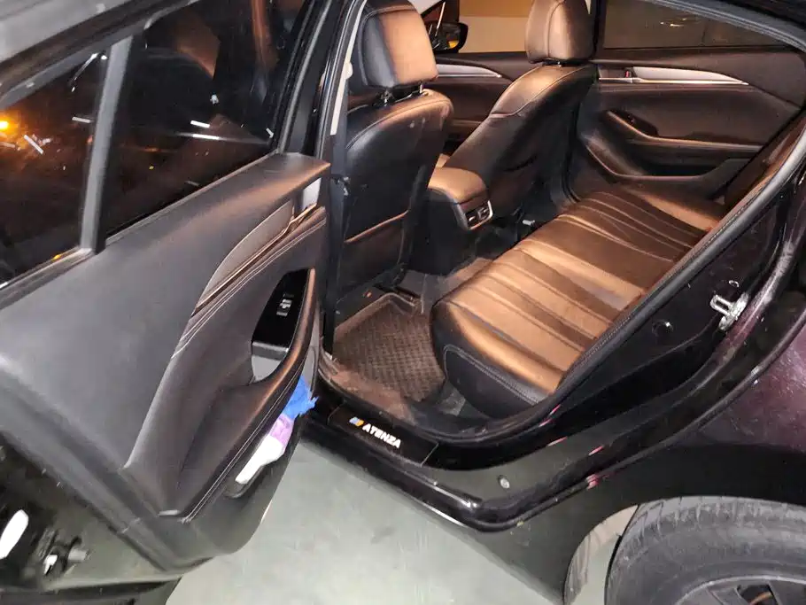 Mazda Atenza — фото 11