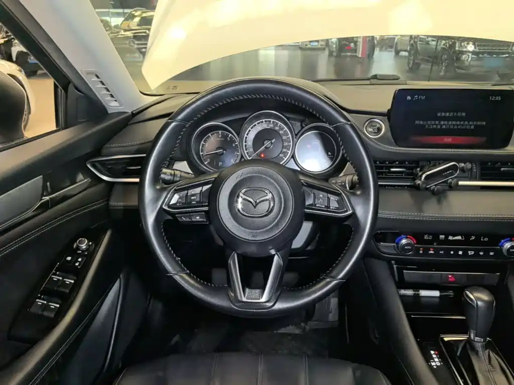 Mazda Atenza — фото 11