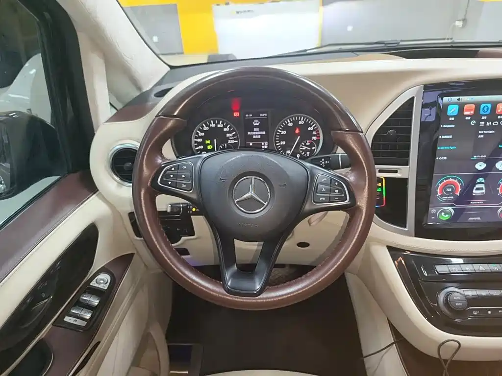 Mercedes-Benz Vito — фото 5