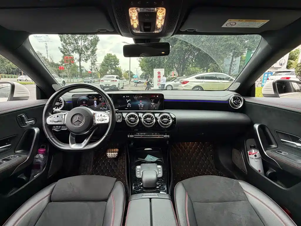 Mercedes-Benz CLA (Import) — фото 13