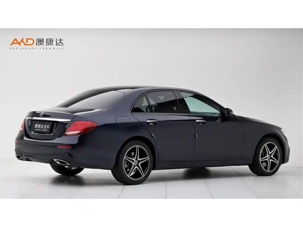 Mercedes-Benz E-Class (Import) — фото 3