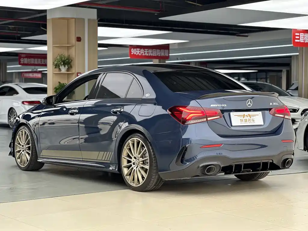 Mercedes-Benz A-Class AMG — фото 4
