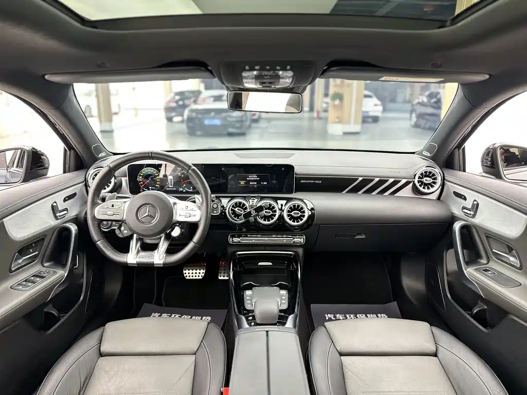 Mercedes-Benz A-Class AMG — фото 5