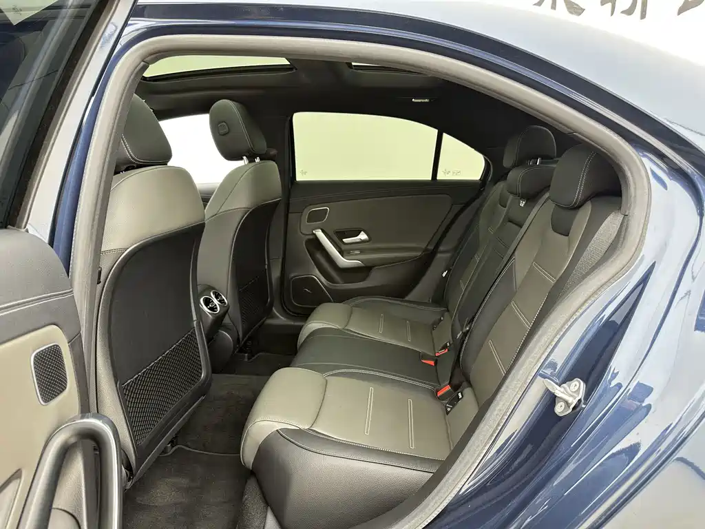 Mercedes-Benz A-Class AMG — фото 7