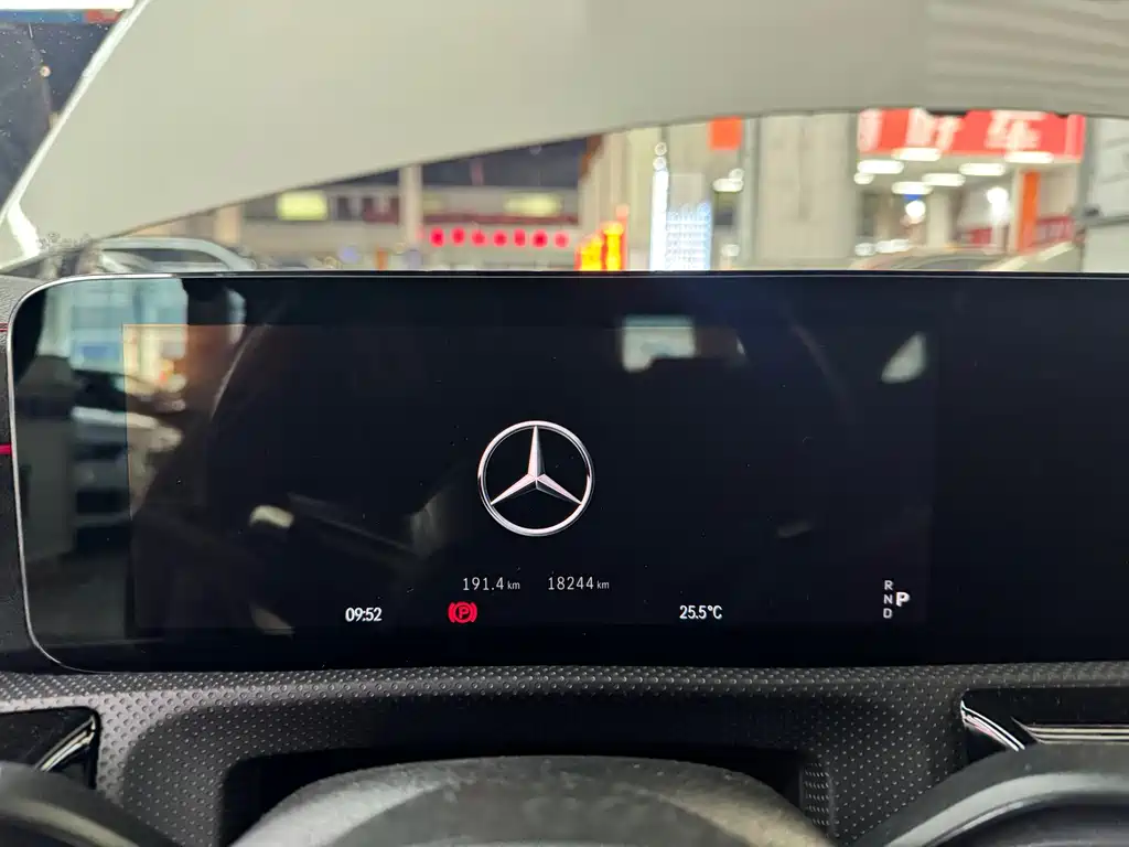 Mercedes-Benz CLA (Import) — фото 6