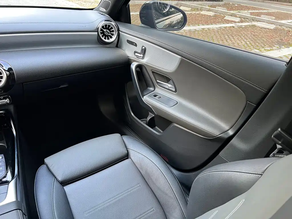 Mercedes-Benz A-Class AMG — фото 13