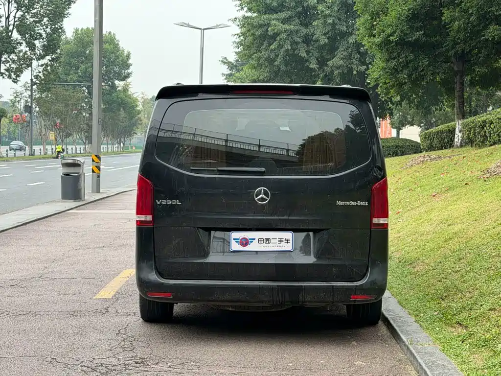 Mercedes-Benz Vito — фото 5