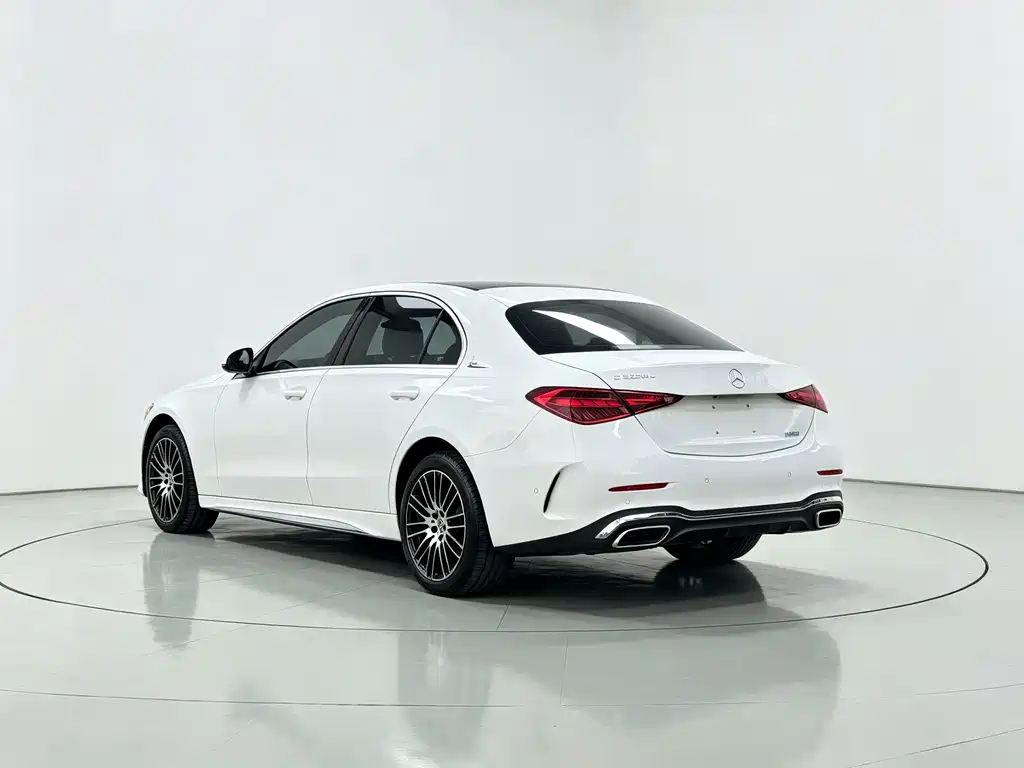 Mercedes-Benz C-Class — фото 8