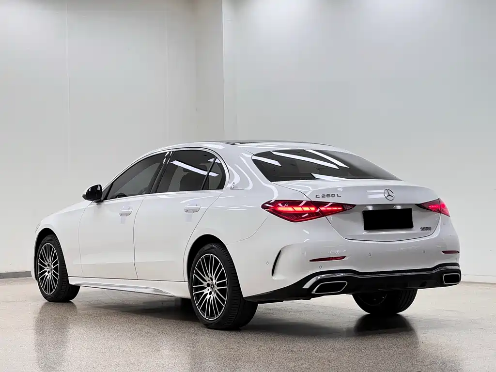 Mercedes-Benz C-Class — фото 4