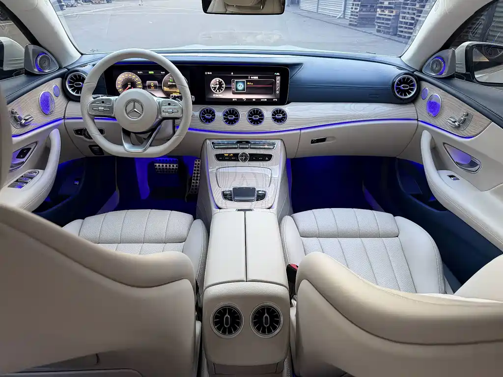 Mercedes-Benz E-Class (Import) — фото 19