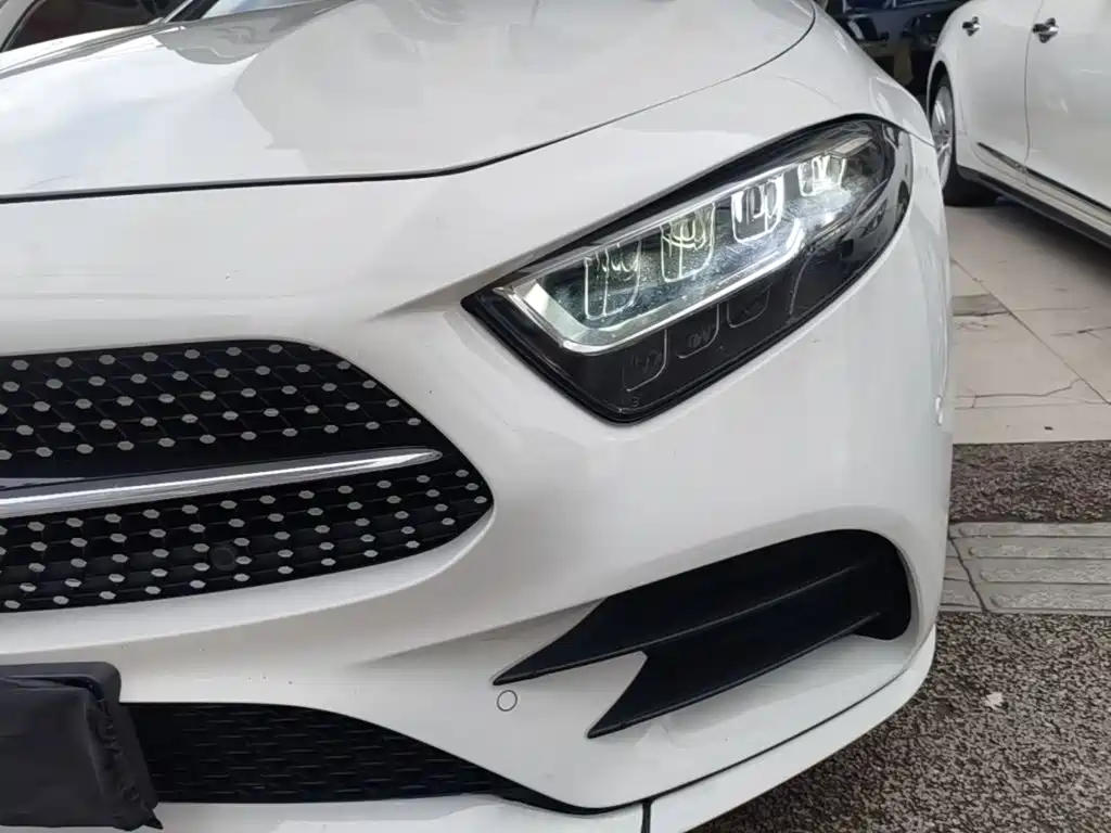 Mercedes-Benz CLS — фото 24