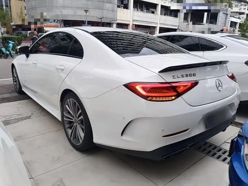 Mercedes-Benz CLS — фото 5