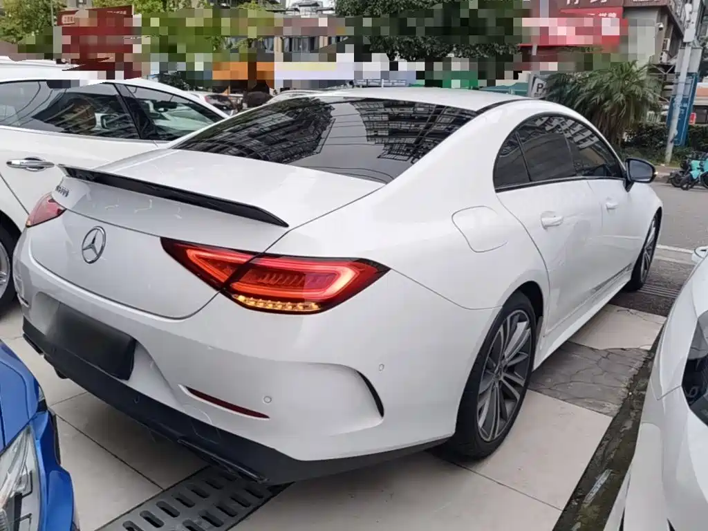 Mercedes-Benz CLS — фото 7