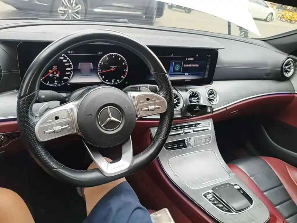 Mercedes-Benz CLS — фото 10