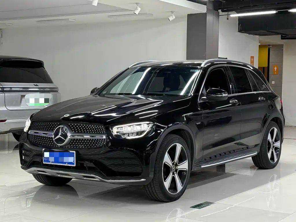 Mercedes-Benz GLC — фото 1