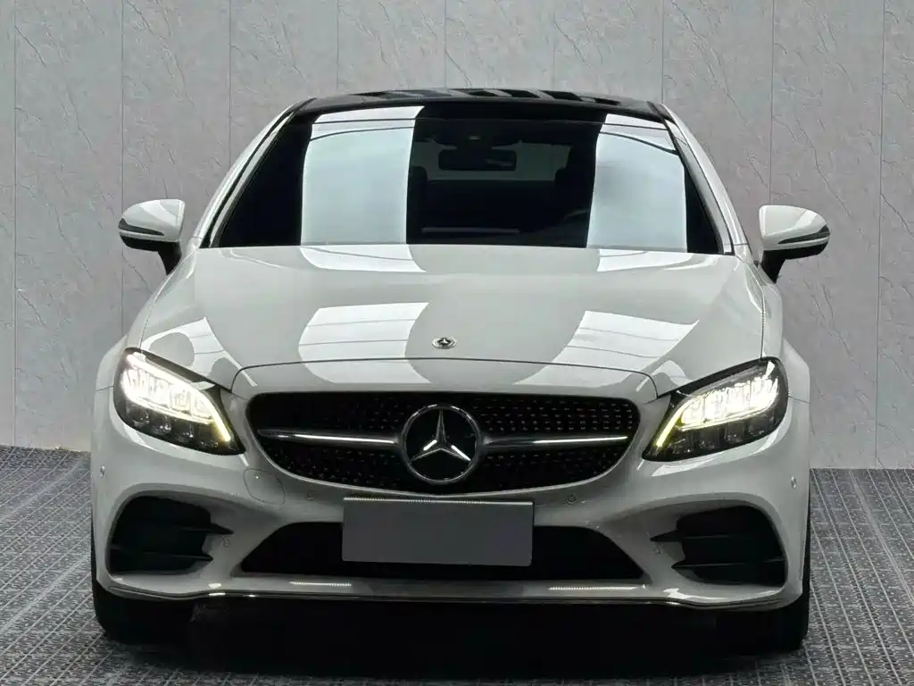 Mercedes-Benz C-Class (Import) — фото 2