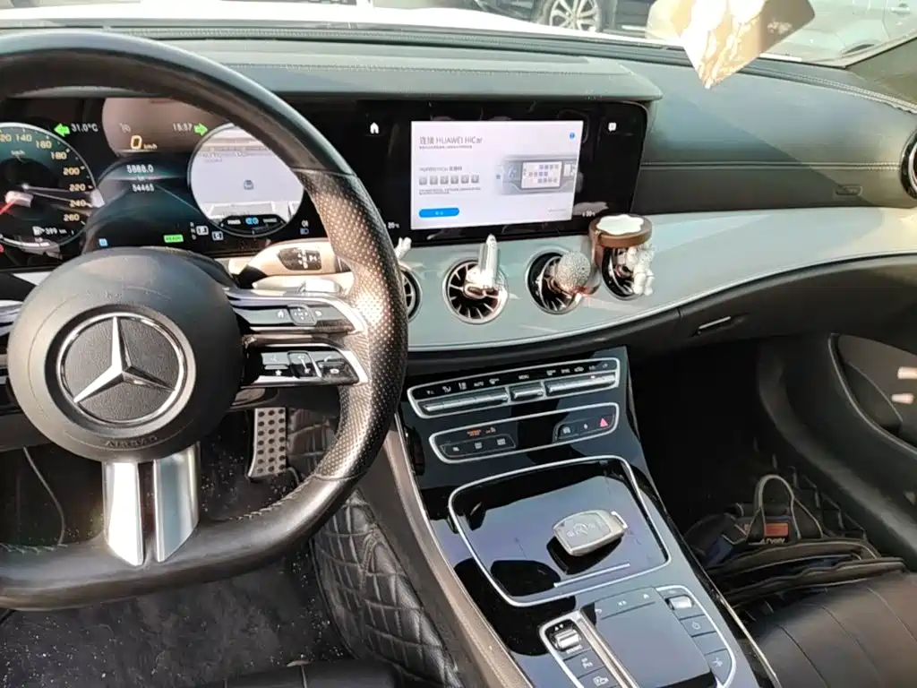 Mercedes-Benz E-Class (Import) — фото 13