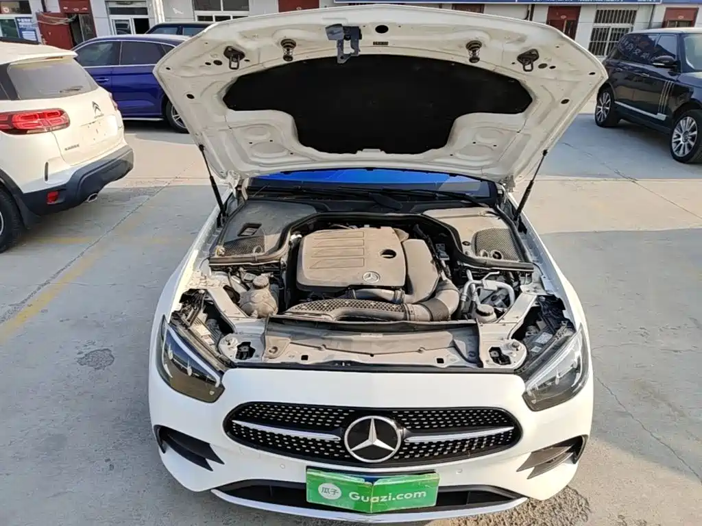 Mercedes-Benz E-Class (Import) — фото 20