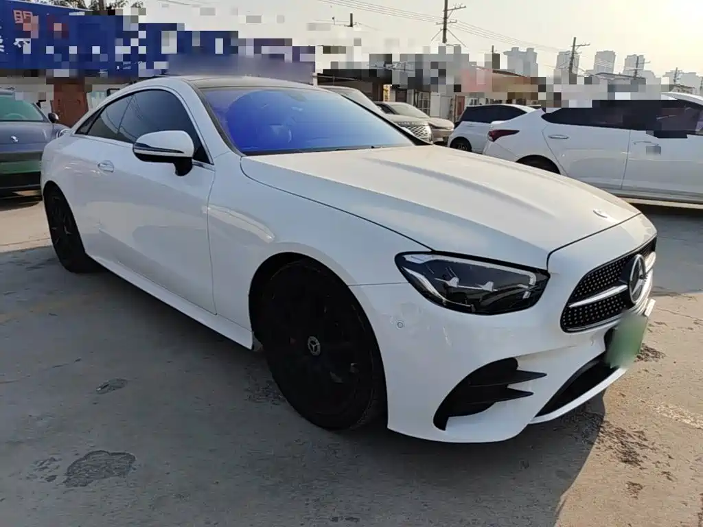 Mercedes-Benz E-Class (Import) — фото 4