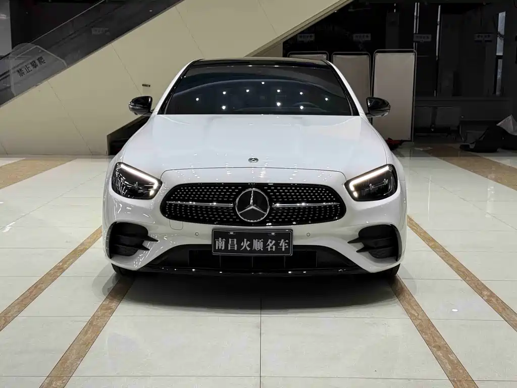 Mercedes-Benz E-Class (Import) — фото 2
