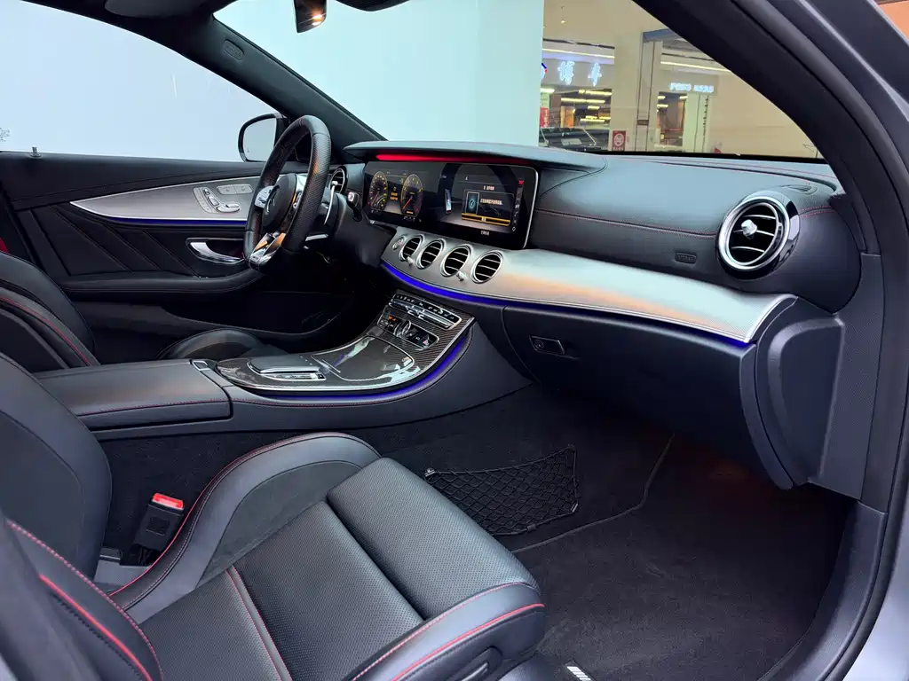 Mercedes-Benz E-Class AMG — фото 11