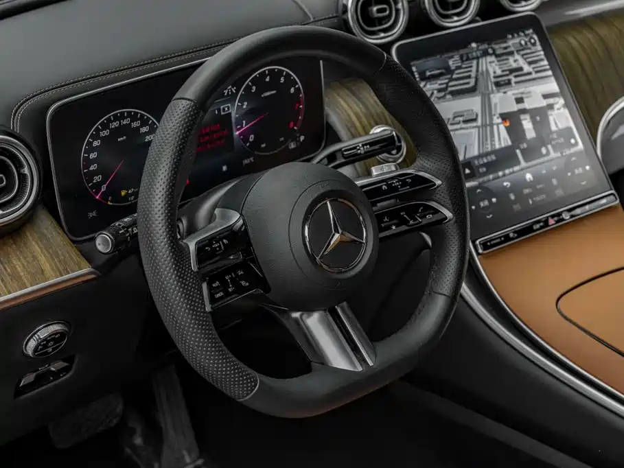 Mercedes-Benz GLC — фото 20