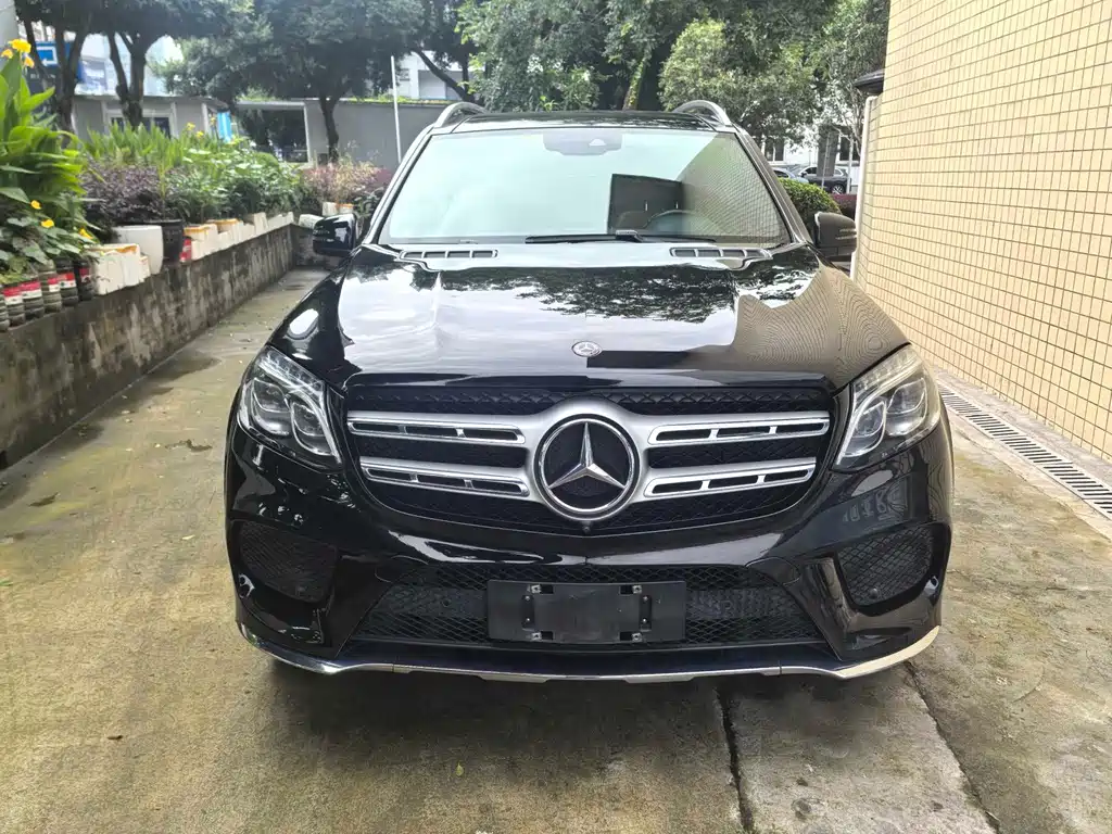 Mercedes-Benz GLS — фото 2