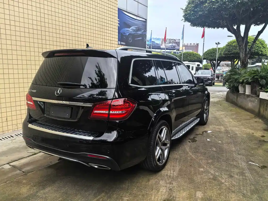 Mercedes-Benz GLS — фото 7